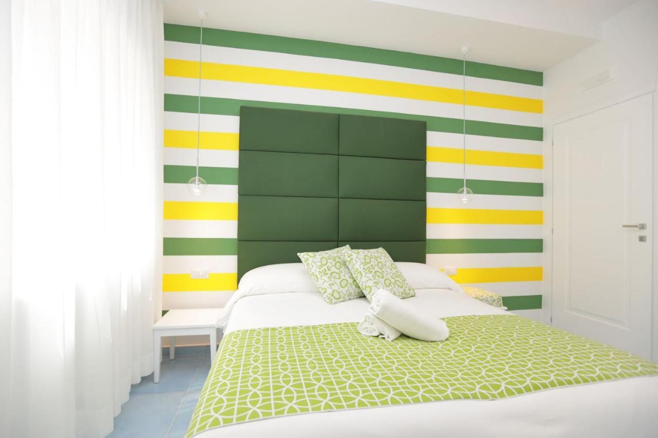 Domus Meta Bed & Breakfast エクステリア 写真